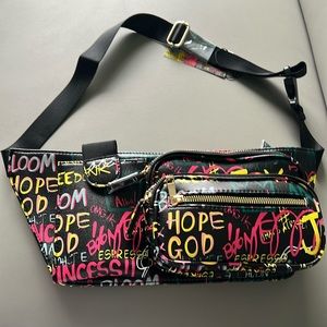 GRAFFITI FANNY BAG WAIST BAG🆕 very colorful